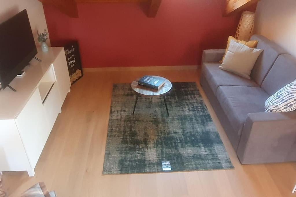 Charming 2.5Room Flat In Center Of Monforte dʼAlba Buitenkant foto