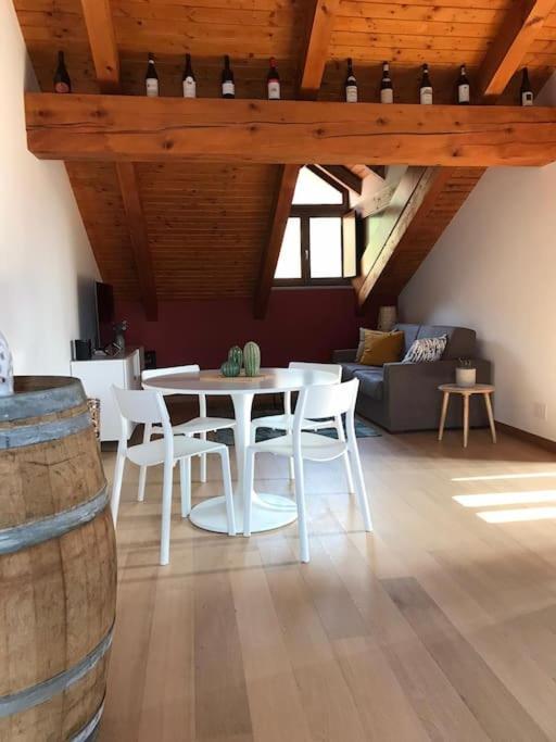 Charming 2.5Room Flat In Center Of Monforte dʼAlba Buitenkant foto
