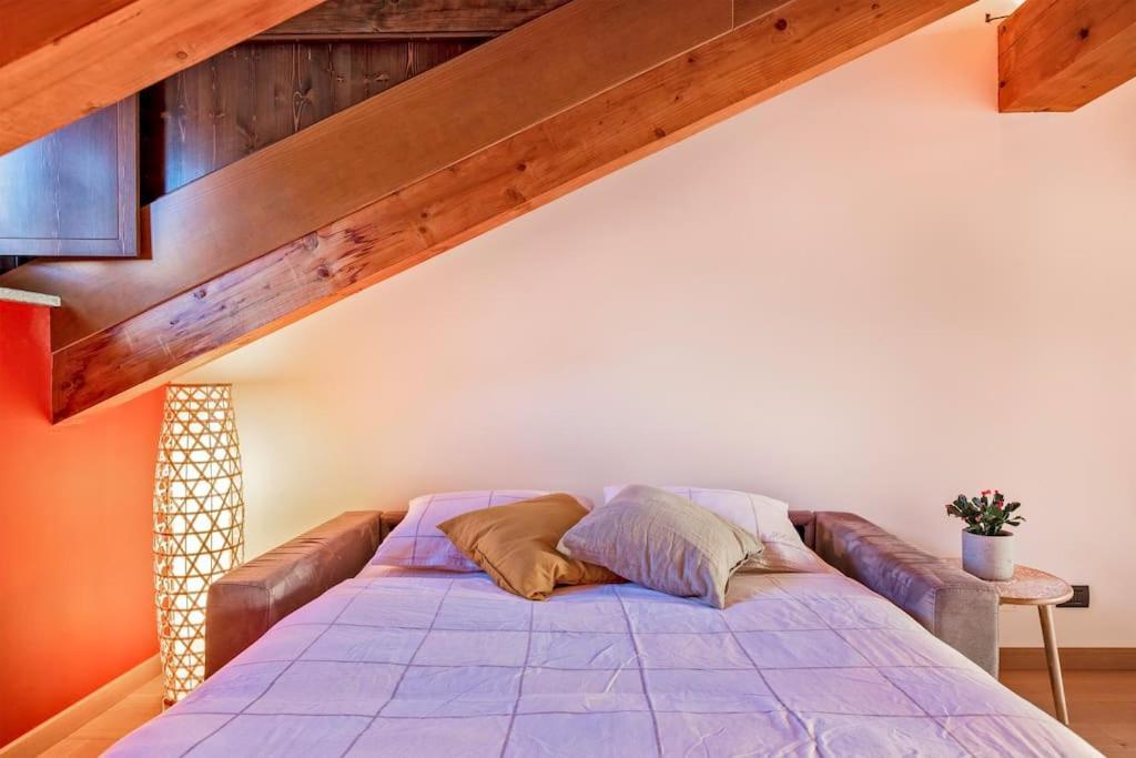 Charming 2.5Room Flat In Center Of Monforte dʼAlba Buitenkant foto